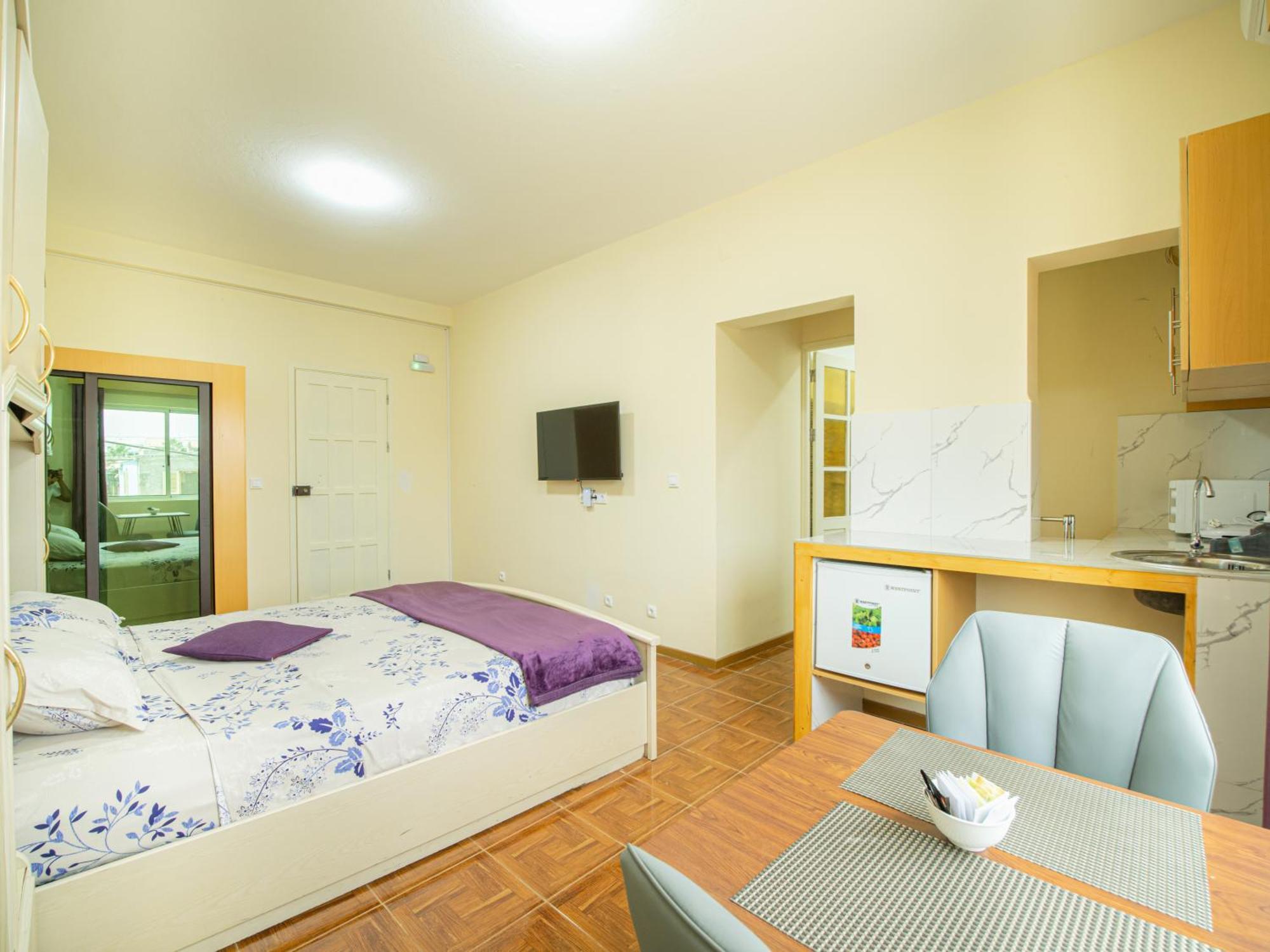 Residencial Liviamilena Santa Maria Apartment Bagian luar foto