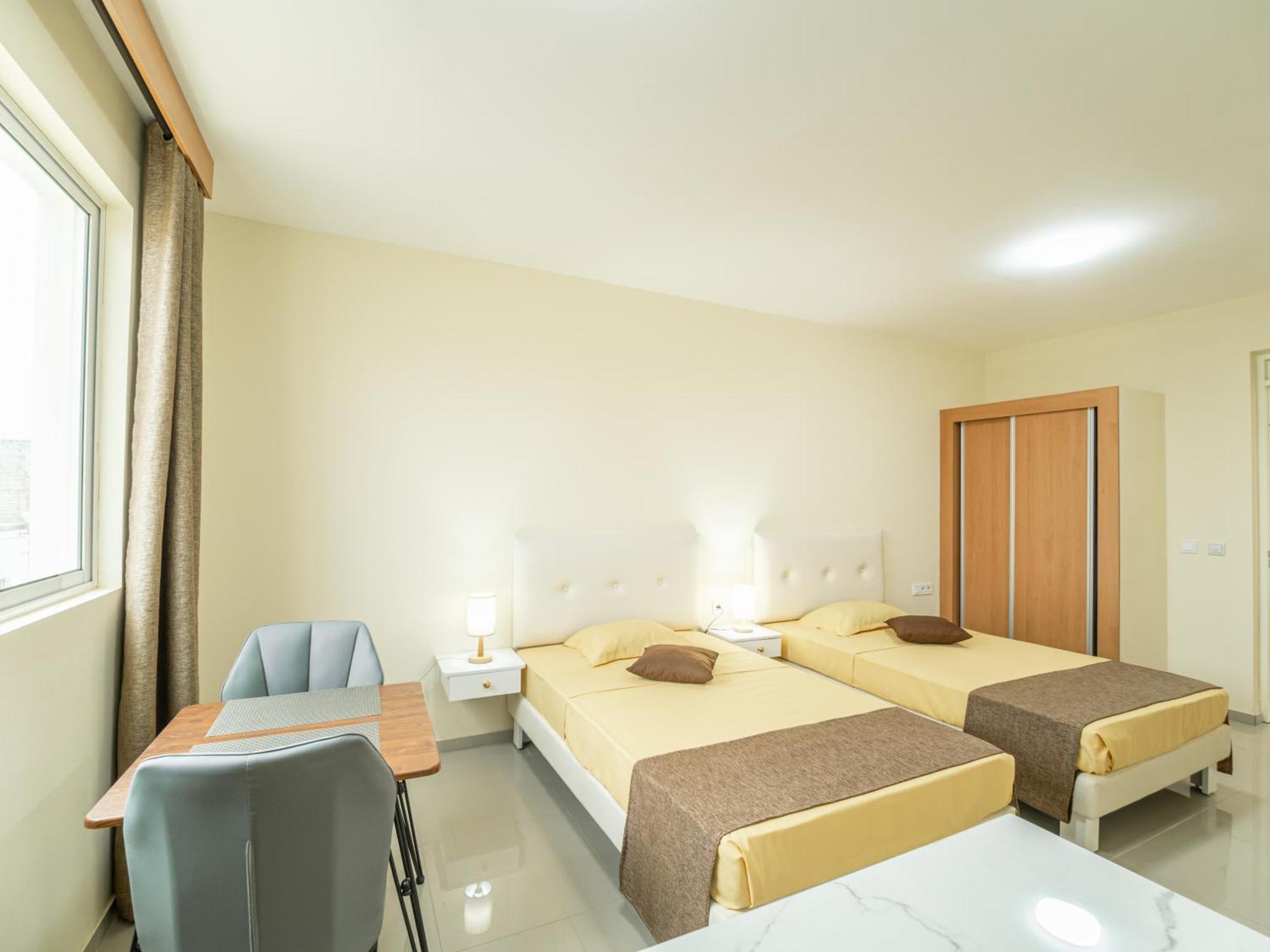 Residencial Liviamilena Santa Maria Apartment Bagian luar foto